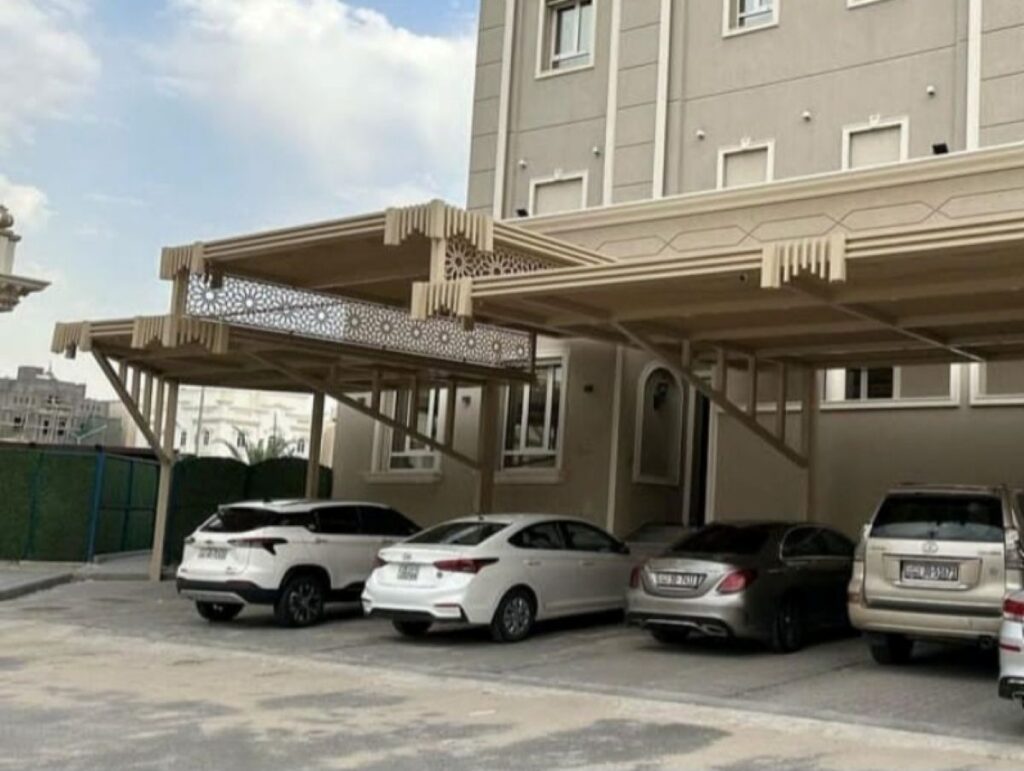حداد مظلات محترف في الفروانية
